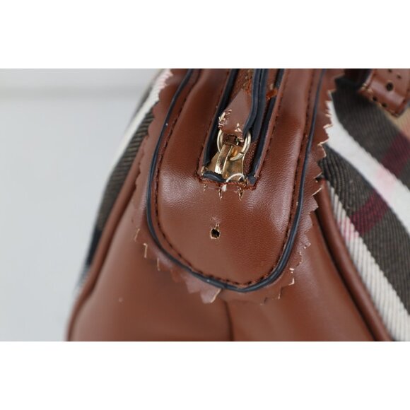 Vintage Burberry Prorsum Distressed Novacheck Plaid Toiletry Bag Carry On Brown - Picture 4 of 9